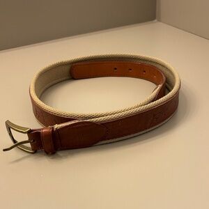 Mens Guy Harvey Belt. Size 36. Tan and brown leather.